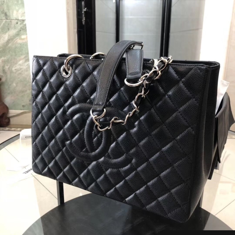 Ch*el shopping bags